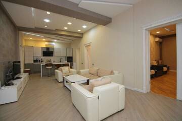 Фотографии Апартаменты CENTR BAKU. 4 Bedrooms. г. Баку (Азербайджан) №3 Фото Апартаменты CENTR BAKU. 4 Bedrooms. г. Баку 3