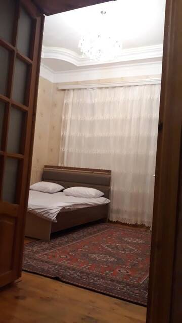 Фотографии Апартаменты apartment in the center of Baku г. Баку (Азербайджан) №2 Фото Апартаменты apartment in the center of Baku г. Баку 2