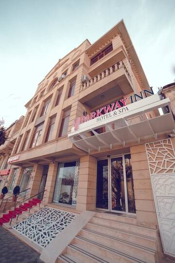 Фотографии Отель Parkway Inn Hotel & Spa г. Баку (Азербайджан) №4 Фото Отель Parkway Inn Hotel & Spa г. Баку 4