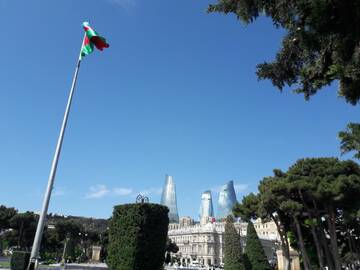 Фотографии Апартаменты BAKU CITY CENTR 2. Bedrooms 2. г. Баку (Азербайджан) №4 Фото Апартаменты BAKU CITY CENTR 2. Bedrooms 2. г. Баку 4