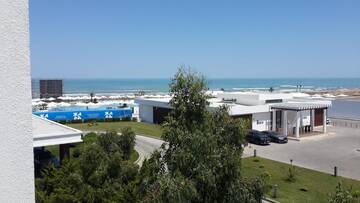 Фотографии Отель Sea Breeze Apartments г. Баку (Азербайджан) №3 Фото Отель Sea Breeze Apartments г. Баку 3