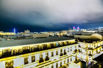 Фотографии Апартаменты Luxary Apartment On Nizami 81 г. Баку (Азербайджан) №5 Фото Апартаменты Luxary Apartment On Nizami 81 г. Баку 5