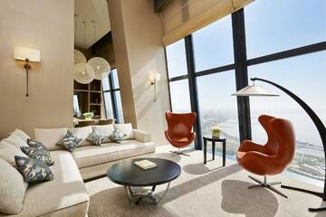 Фотографии Отель Fairmont Baku, Flame Towers г. Баку (Азербайджан) №2 Фото Отель Fairmont Baku, Flame Towers г. Баку 2