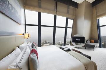 Фото номера Люкс «Каспийский» Отель Fairmont Baku, Flame Towers г. Баку 7