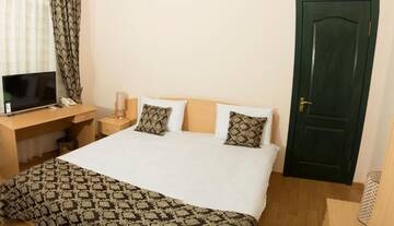 Фото номера Стандартный одноместный номер Отель City Walls Hotel г. Баку 8