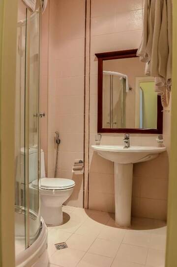 Фото номера Стандартный одноместный номер Отель East Legend Hotel г. Баку 9