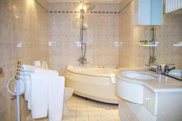 Фото номера Люкс Отель Caspian Hotel г. Баку 4