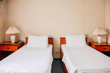 Фото номера Стандартный двухместный номер с 2 отдельными кроватями Отель Caspian Hotel г. Баку 2