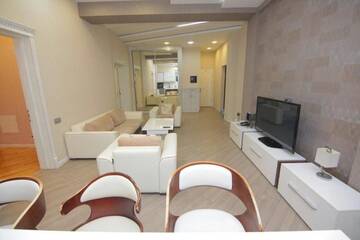 Фото номера Апартаменты с 3 спальнями Апартаменты UZEIR GADGIBEKOVA 25 Street BULVAR г. Баку 65