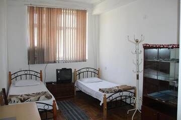 Фото номера Стандартный двухместный номер с 2 отдельными кроватями Отель Naftalan Guest House г. Баку 17