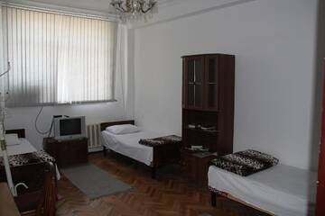 Фото номера Стандартный трехместный номер Отель Naftalan Guest House г. Баку 7