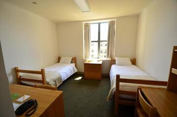 Фото номера Стандартный двухместный номер с 2 отдельными кроватями Отель Naftalan Guest House г. Баку 13