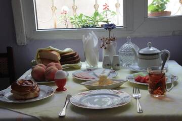 Фото номера Двухместный номер с 1 кроватью Проживание в семье Old Town Guest House г. Баку 24