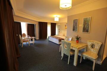Фото Отель Amber Hotel г. Баку 1