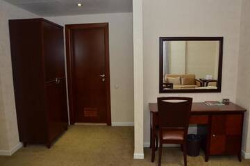 Фото номера Улучшенный люкс Отель Astoria Hotel г. Баку 5