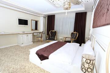 Фото Отель Opera Hotel г. Баку 1