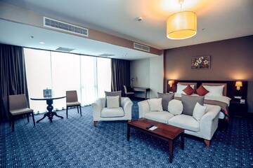 Фото Отель Staybridge Suites Baku г. Баку 5