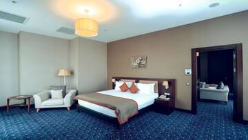 Фото Отель Staybridge Suites Baku г. Баку 3