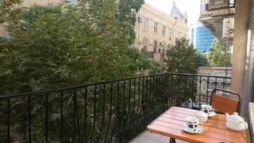 Фото номера Апартаменты с 1 спальней Апартаменты Apartments on Tagieva 14 г. Баку 11