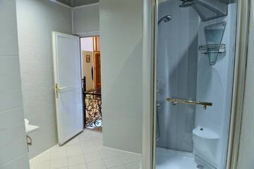 Фото Хостелы Baku Home Hostel г. Баку 3