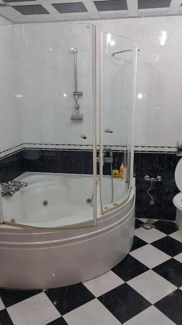 Фото номера Апартаменты с 2 спальнями Апартаменты Apartment on Nariman Narimanov 125 г. Баку 36