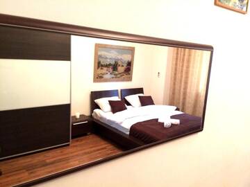 Фото номера Апартаменты с 3 спальнями Апартаменты 28 Center Apartment г. Баку 29