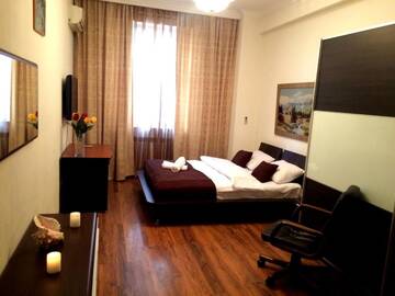 Фото номера Апартаменты с 3 спальнями Апартаменты 28 Center Apartment г. Баку 35