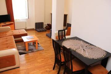 Фото номера Апартаменты с 2 спальнями Апарт-отели Old City Hotel &amp; Apartments г. Баку 5