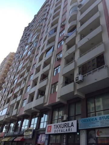 Фото Апартаменты Apartment on MirQasimov st.29 г. Баку 3