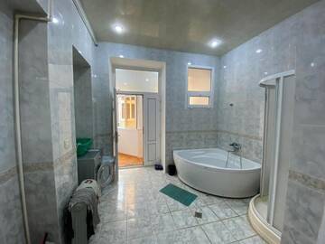 Фото номера Апартаменты с 3 спальнями Апартаменты City Center Comfort Apartment г. Баку 43