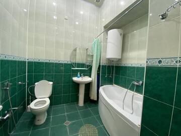 Фото номера Апартаменты с 3 спальнями Апартаменты City Center Comfort Apartment г. Баку 17
