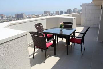 Фото Апартаменты Apartment with Top downtown view г. Баку 3