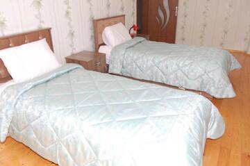 Фото номера Люкс с 3 спальнями Отель Xan Cinar Hotel г. Баку 2