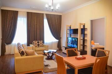 Фото номера Люкс с 1 спальней Апарт-отели City Mansion ApartHotel г. Баку 3