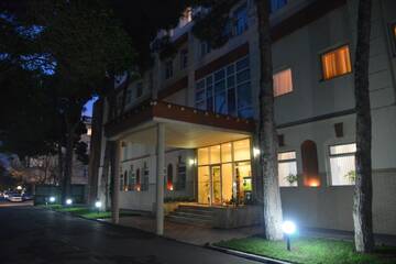 Фото Апарт-отели City Mansion ApartHotel г. Баку 1