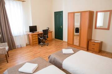 Фото номера Двухместный номер Делюкс с 2 отдельными кроватями Отель Old City Inn Hotel г. Баку 7