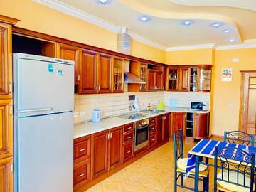 Фото номера Апартаменты с 3 спальнями Апартаменты COSY APARTMENT WITH TRANSFER г. Баку 57