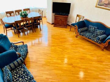 Фото номера Апартаменты с 3 спальнями Апартаменты COSY APARTMENT WITH TRANSFER г. Баку 9