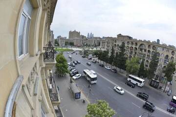 Фото номера Апартаменты с балконом Апартаменты New Baku Apartment г. Баку 38