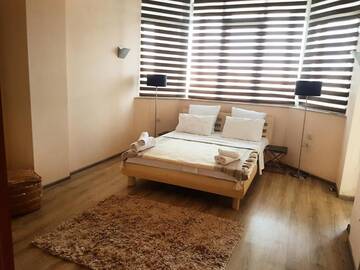 Фото номера Апартаменты с 3 спальнями Апартаменты Modern Apartments with city view г. Баку 34
