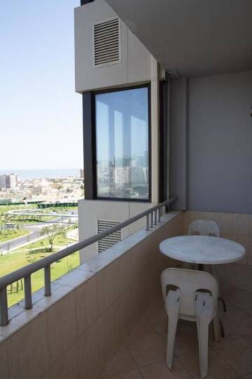 Фото номера Апартаменты с 2 спальнями Апартаменты Modern Apartments with city view г. Баку 19