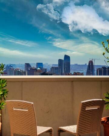 Фото номера Апартаменты в пентхаусе Апартаменты Modern Apartments with city view г. Баку 9
