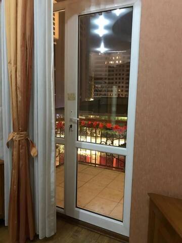 Фото номера Апартаменты с балконом Апартаменты Fountain Square-Balconies in Old Town г. Баку 112