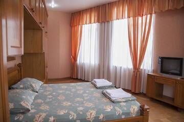 Фото номера Апартаменты с балконом Апартаменты Fountain Square-Balconies in Old Town г. Баку 30
