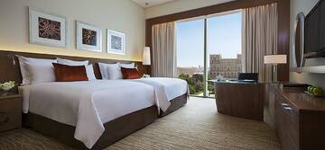 Фото номера Deluxe, Guest room, 2 Double, City view Отель JW Marriott Absheron Baku Hotel г. Баку 2