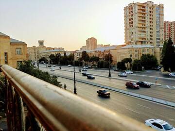 Фото номера Апартаменты с балконом Апартаменты Apartment on Heydar Aliyev Ave г. Баку 39