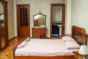 Фото номера Апартаменты Апартаменты Luxury apartment with 2 bathrooms with sea view г. Баку 20