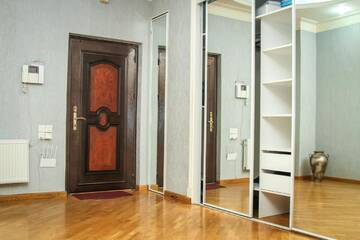 Фото Апартаменты Luxury apartment with 2 bathrooms with sea view г. Баку 3