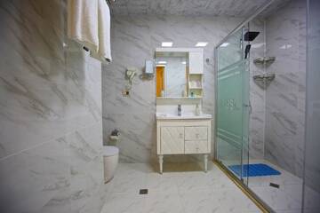 Фото номера Двухместный номер с 1 кроватью Отель Rusel Hotel г. Баку 4
