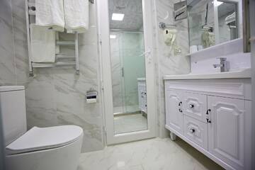 Фото номера Бюджетный двухместный номер с 1 кроватью Отель Rusel Hotel г. Баку 4